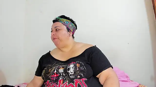 MANDY GIRL BBW online show from January 17, 2025, 2:28 pm