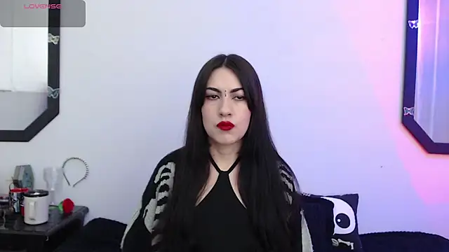 Amy Aloqua online show from September 28, 2025, 3:28 pm