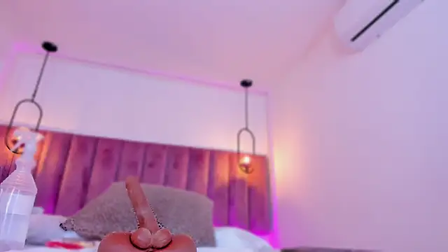 babepolly online show from March 26, 2026, 10:21 am