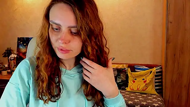 mia grantes online show from December 5, 2024, 7:38 pm