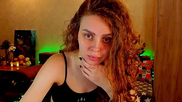 mia grantes online show from December 15, 2024, 3:31 pm