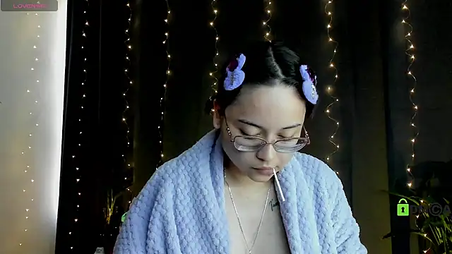 shantalc3rezo online show from February 16, 2025, 10:32 pm