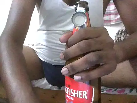 Snapshot of divi5555 chatting on March 7, 2026, 2:25 pm divi5555 online show from March 7, 2026, 2:25 pm