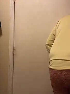 mrscum4u online show from November 13, 2025, 2:21 am