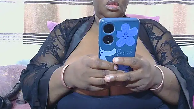 BustyyGoddess online show from November 25, 2025, 9:31 am