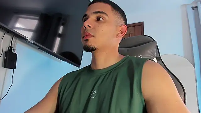 Snapshot of joss_111 chatting on November 5, 2025, 7:47 pm joss 111 online show from November 5, 2025, 7:47 pm