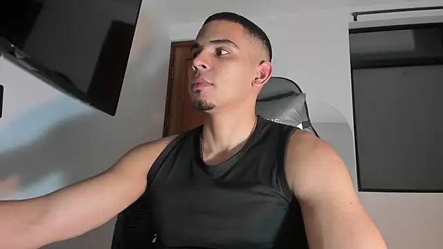 Snapshot of joss_111 chatting on February 10, 2026, 5:44 am joss 111 online show from February 10, 2026, 5:44 am