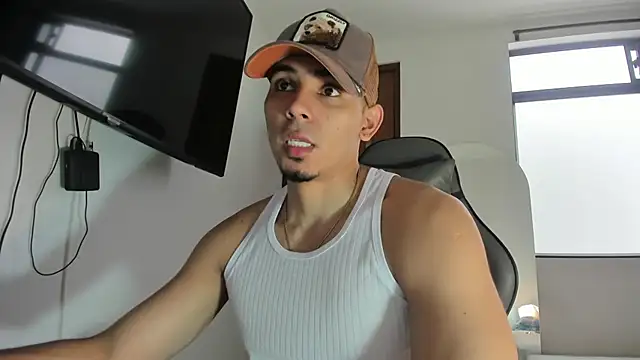 Snapshot of joss_111 chatting on February 21, 2026, 2:40 pm joss 111 online show from February 21, 2026, 2:40 pm