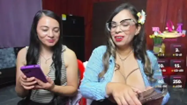 Snapshot of jademoomsm chatting on January 17, 2026, 1:32 am jademoomsm online show from January 17, 2026, 1:32 am