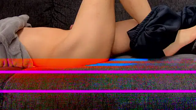 tukasachan online show from April 10, 2026, 5:45 am