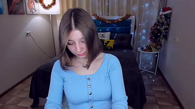 RinaMoore online show from January 18, 2025, 10:17 am