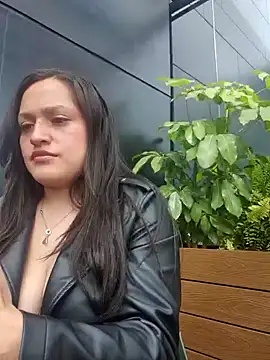 megan doll2 online show from December 19, 2024, 3:19 pm