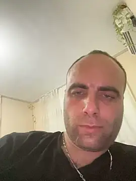 mustican422 online show from January 24, 2025, 11:02 pm