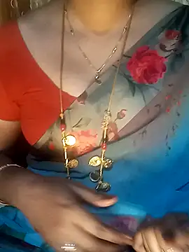 tuttifrutti17 online show from December 4, 2024, 6:17 pm