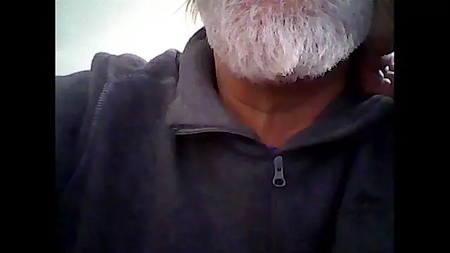 Snapshot of xcimeru chatting on January 13, 2026, 3:39 pm xcimeru online show from January 13, 2026, 3:39 pm