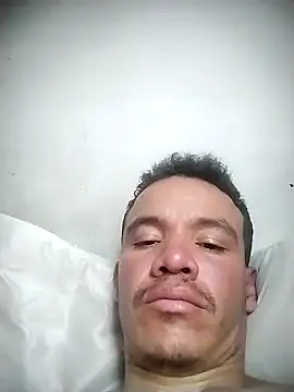 Snapshot of Elsemental007 chatting on December 2, 2024, 9:39 pm Elsemental007 online show from December 2, 2024, 9:39 pm