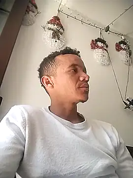 Snapshot of Elsemental007 chatting on January 1, 2025, 4:50 pm Elsemental007 online show from January 1, 2025, 4:50 pm