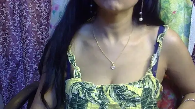 iam-moni2 online show from March 6, 2025, 3:13 pm