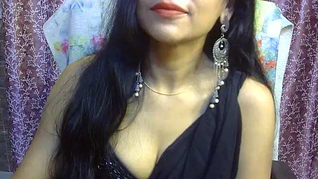 iam-moni2 online show from March 9, 2025, 1:56 am