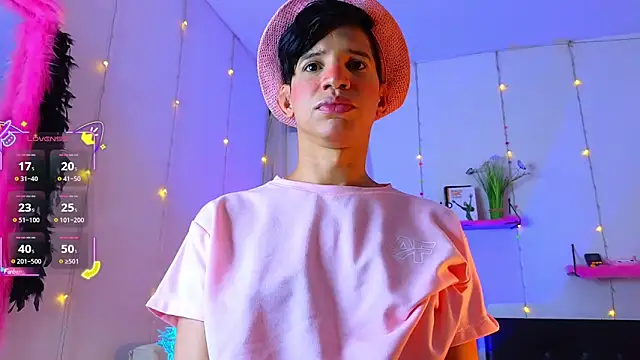 Ariel Femboy  online show from September 14, 2025, 2:33 am