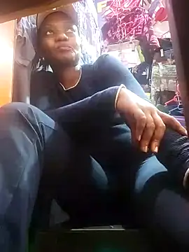 Hailey BaileyXYZ online show from February 15, 2025, 11:17 am