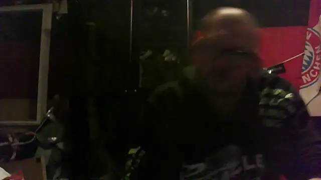 Die-geile-Sau online show from September 13, 2025, 8:08 pm