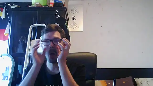 Snapshot of Die-geile-Sau chatting on May 25, 2026, 4:57 pm Die-geile-Sau online show from May 25, 2026, 4:57 pm