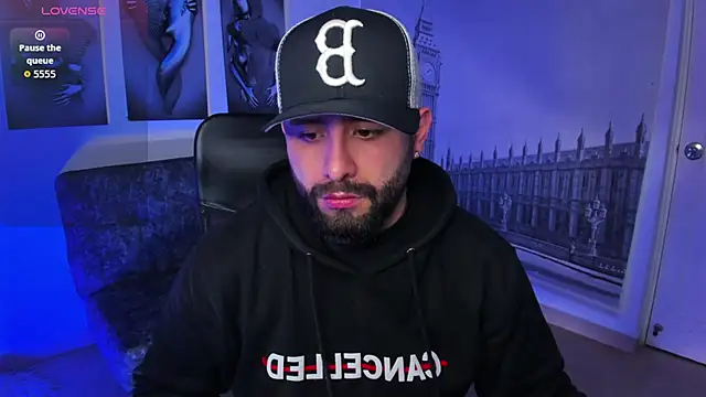 jhon bear03 online show from November 18, 2025, 11:14 am