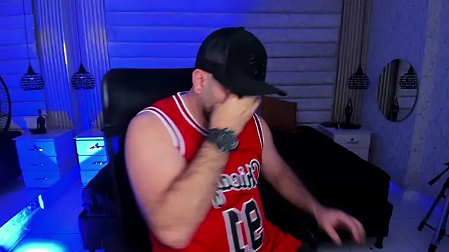 jhon bear03 online show from March 23, 2026, 11:25 am