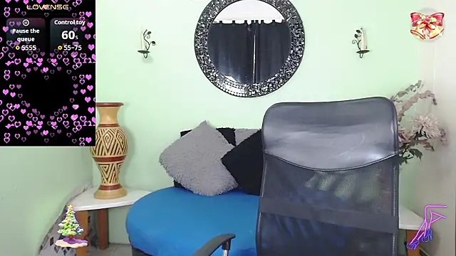 Sofia Franco  online show from January 12, 2026, 7:19 pm