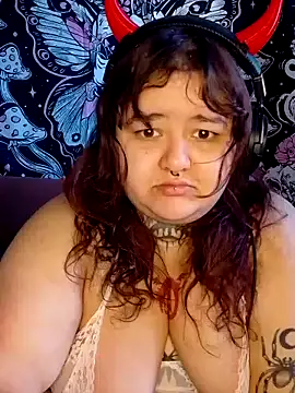 Staicyjanemcfly online show from September 19, 2025, 7:32 am