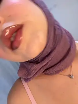 naughty  angel online show from September 26, 2025, 11:03 am