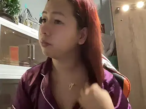 UrLove Marga online show from December 22, 2025, 11:13 pm