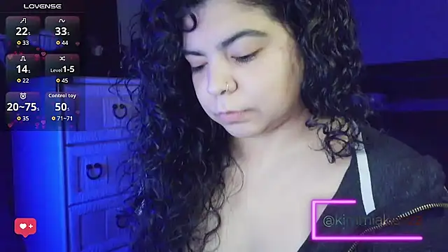 Snapshot of kimmiakiss22 chatting on March 5, 2026, 1:56 am kimmiakiss22 online show from March 5, 2026, 1:56 am