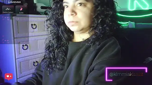 Snapshot of kimmiakiss22 chatting on March 5, 2026, 10:06 pm kimmiakiss22 online show from March 5, 2026, 10:06 pm