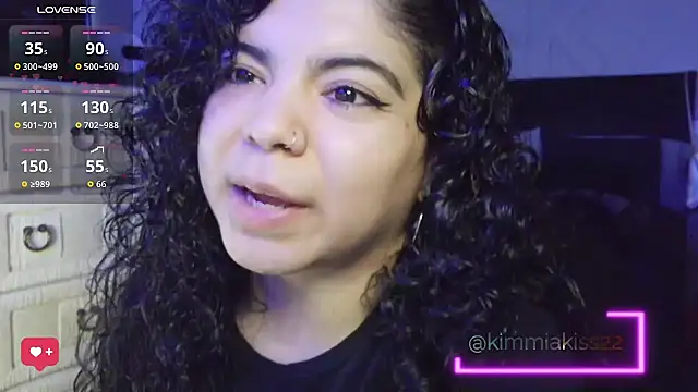 Snapshot of kimmiakiss22 chatting on March 10, 2026, 9:20 pm kimmiakiss22 online show from March 10, 2026, 9:20 pm