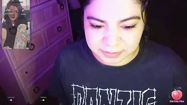 Snapshot of kimmiakiss22 chatting on March 16, 2026, 11:31 pm kimmiakiss22 online show from March 16, 2026, 11:31 pm