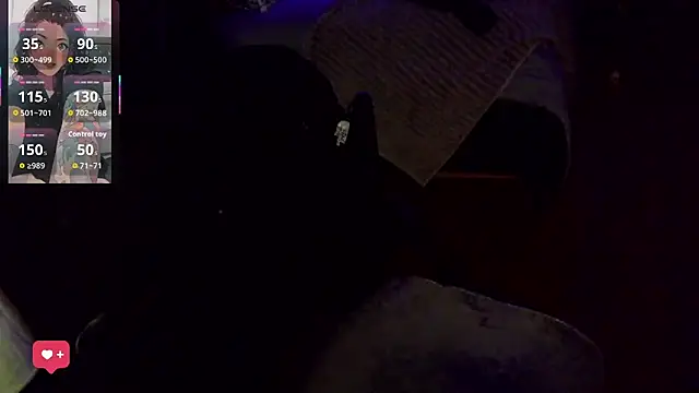 Snapshot of kimmiakiss22 chatting on April 13, 2026, 2:28 am kimmiakiss22 online show from April 13, 2026, 2:28 am