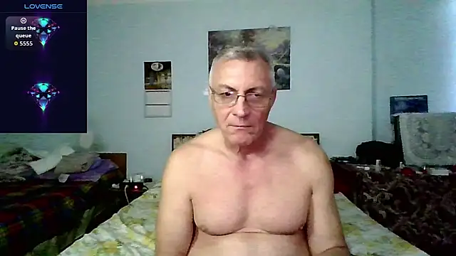 sexman181166 online show from November 8, 2025, 1:11 pm