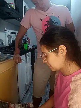 catire2323 online show from January 11, 2026, 10:15 pm