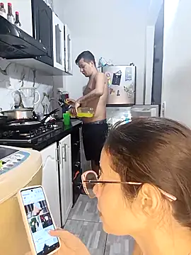 catire2323 online show from April 5, 2026, 12:08 am