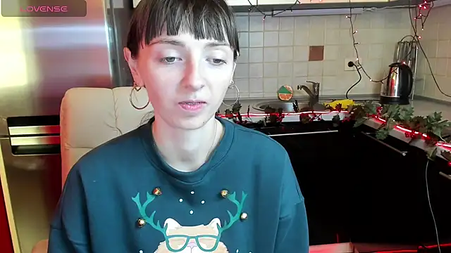 TayanaJons online show from January 8, 2025, 7:45 am