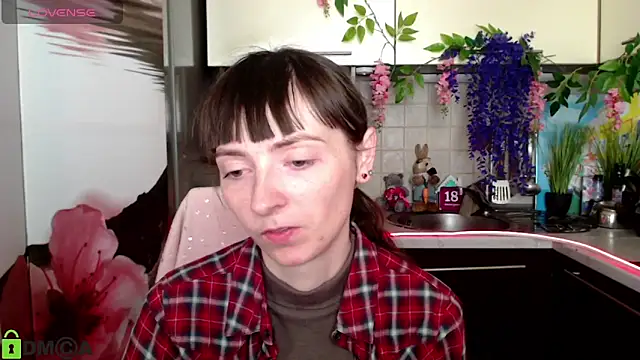 TayanaJons online show from March 16, 2026, 8:18 am