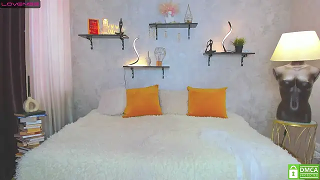 Snapshot of StripBianka chatting on February 8, 2025, 10:39 am StripBianka online show from February 8, 2025, 10:39 am