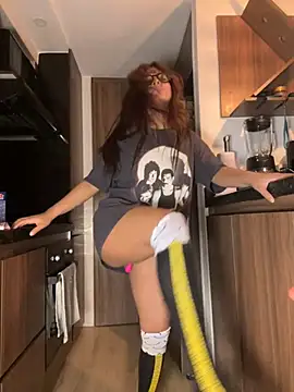 Snapshot of crystal_bunny7 chatting on January 4, 2025, 11:27 pm crystal bunny7 online show from January 4, 2025, 11:27 pm