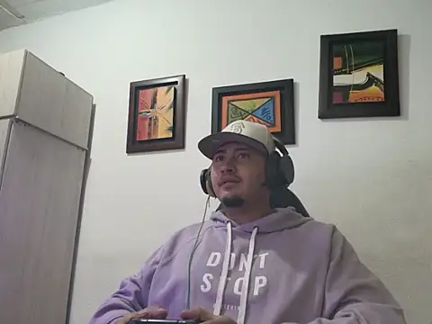 Snapshot of myke_andrade chatting on January 6, 2026, 3:10 am myke andrade online show from January 6, 2026, 3:10 am