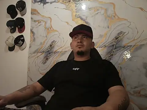 Snapshot of myke_andrade chatting on February 10, 2026, 3:54 am myke andrade online show from February 10, 2026, 3:54 am