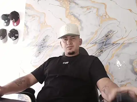 Snapshot of myke_andrade chatting on February 12, 2026, 8:26 pm myke andrade online show from February 12, 2026, 8:26 pm