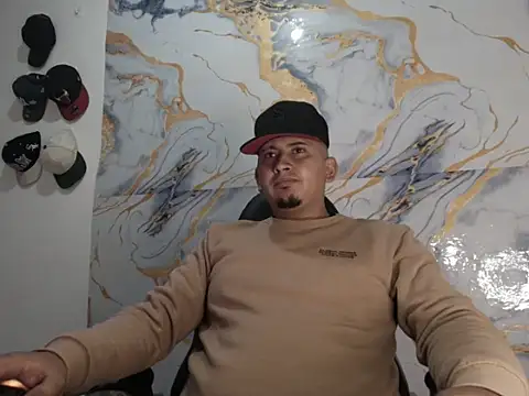 Snapshot of myke_andrade chatting on February 27, 2026, 3:28 am myke andrade online show from February 27, 2026, 3:28 am