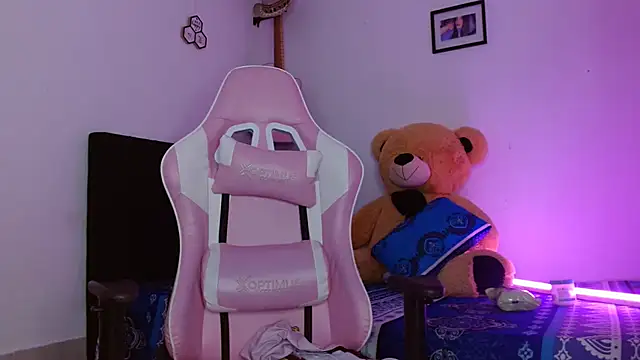 Dakota bumm online show from November 13, 2025, 7:57 pm